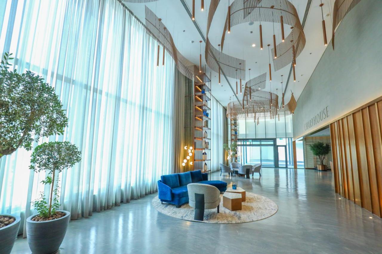 Charthouse Bahrain Manama Exterior foto Lobby