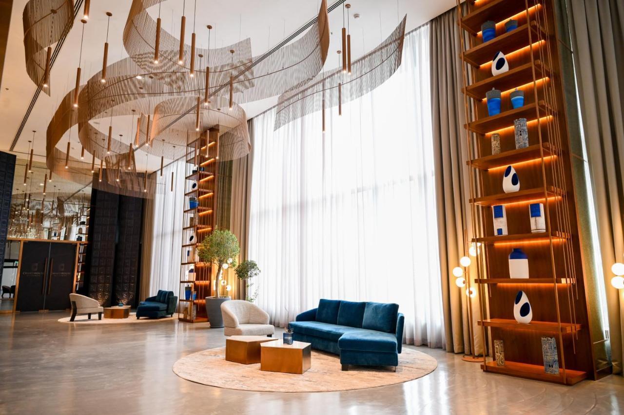 Charthouse Bahrain Manama Exterior foto The lobby of the hotel