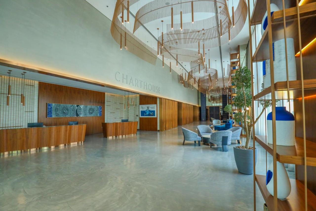 Charthouse Bahrain Manama Exterior foto The lobby of the hotel