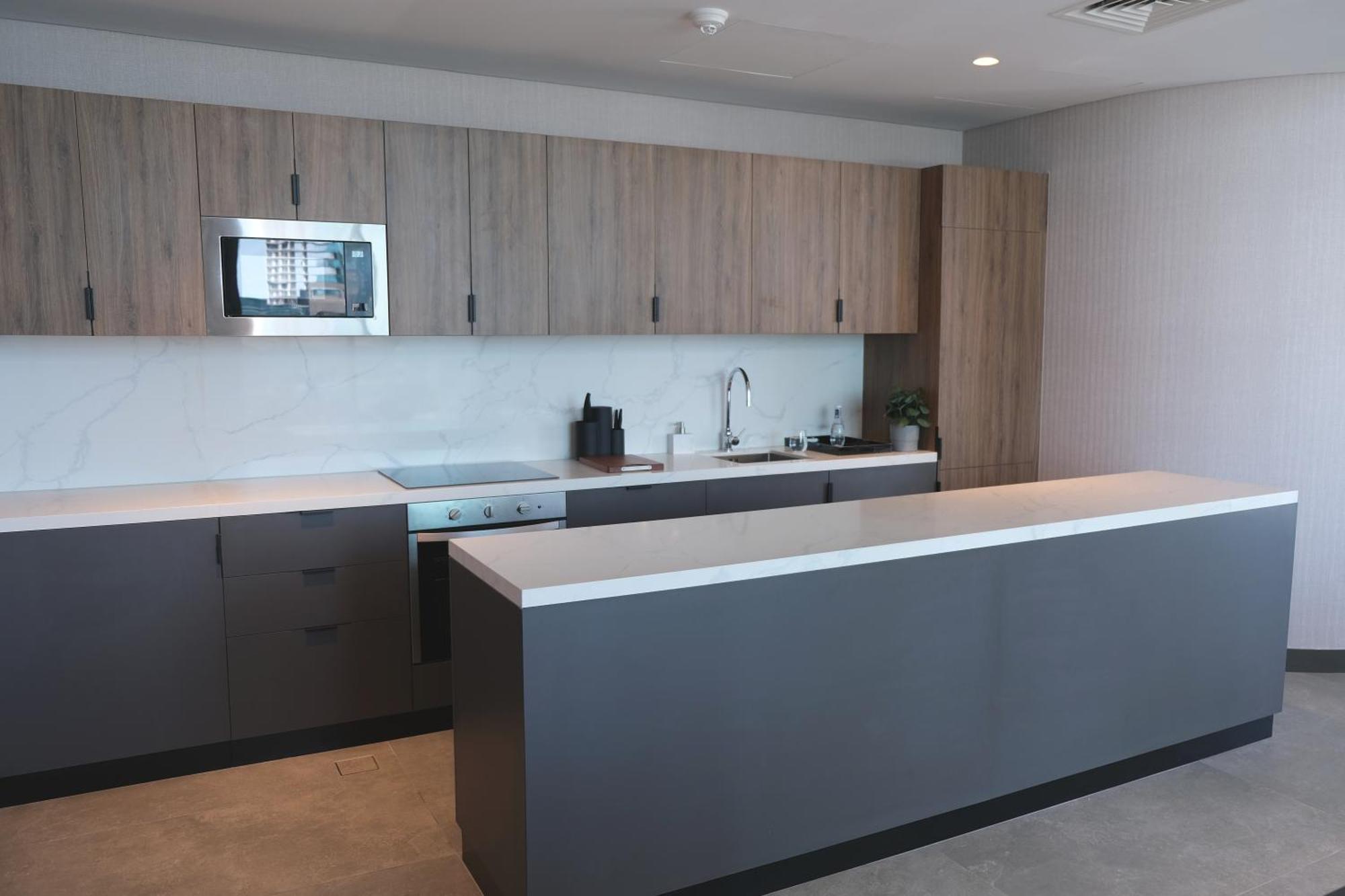 Charthouse Bahrain Manama Exterior foto A kitchen in a typical apartment
