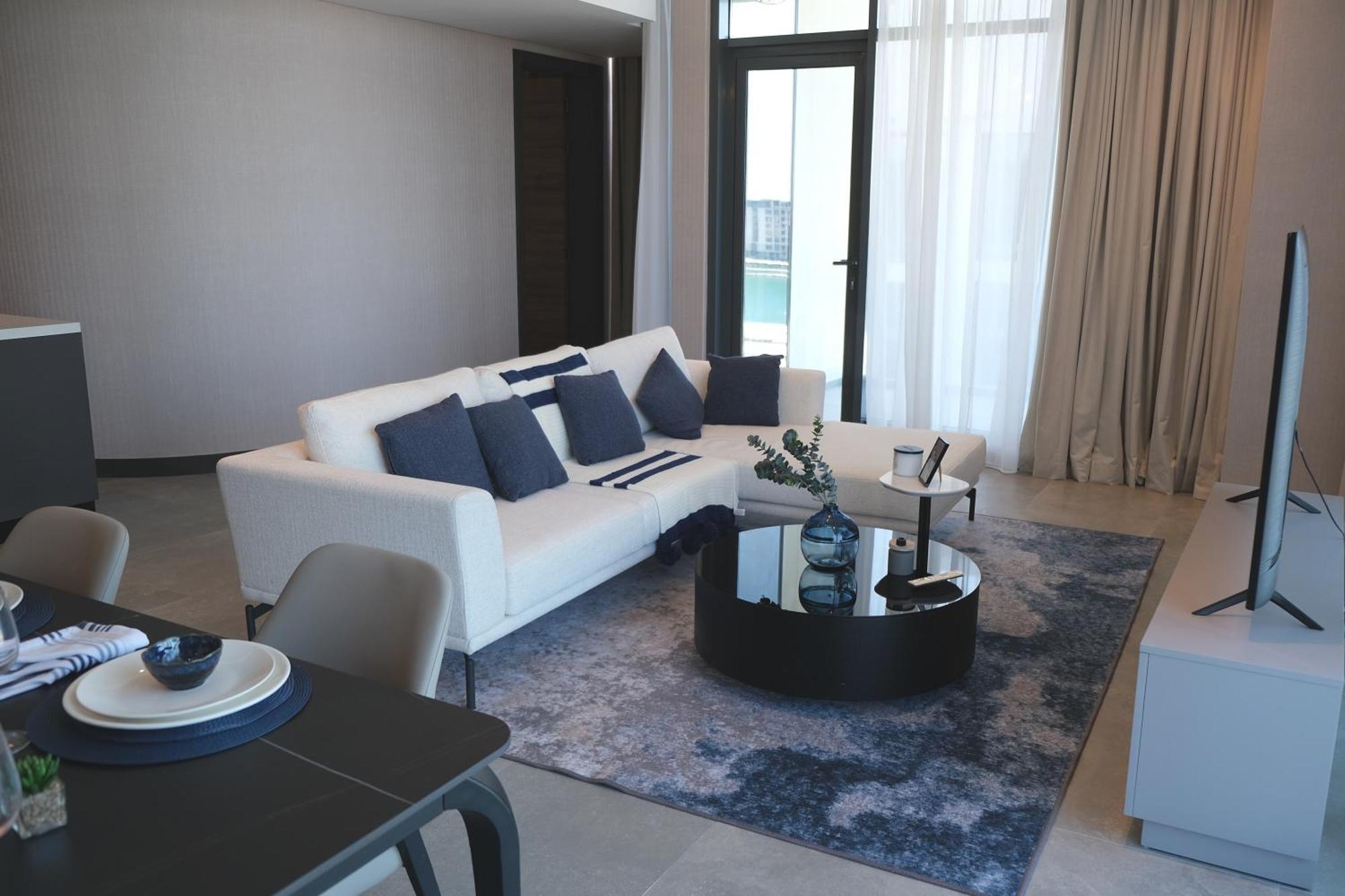 Charthouse Bahrain Manama Exterior foto Living room